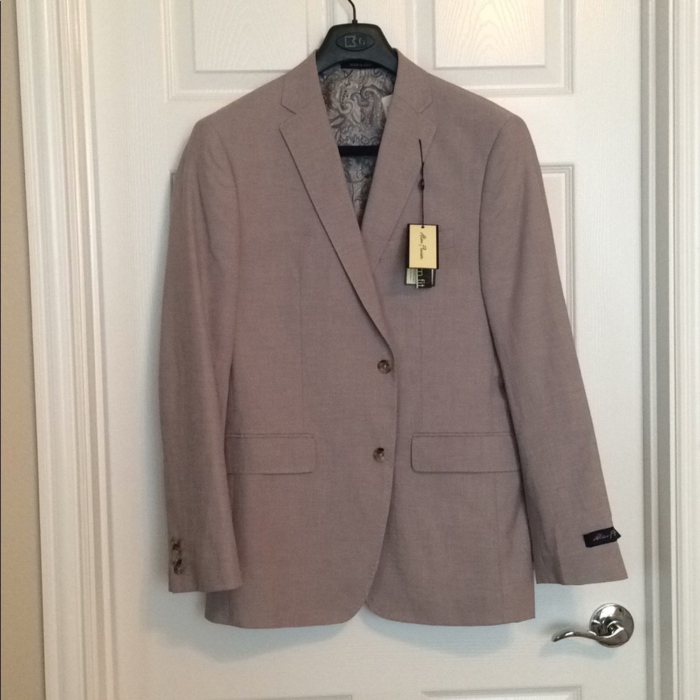 Style & Comfort - Picture 2 of 7